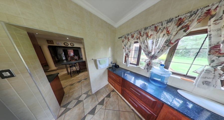 8 Bedroom Property for Sale in Heatherdale AH Gauteng