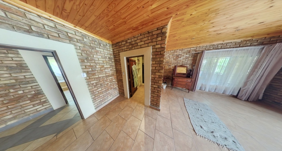 8 Bedroom Property for Sale in Heatherdale AH Gauteng