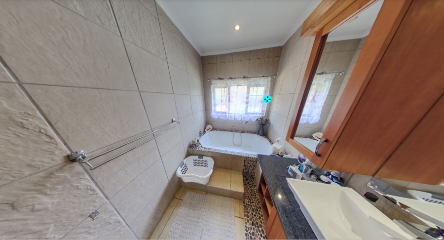 8 Bedroom Property for Sale in Heatherdale AH Gauteng