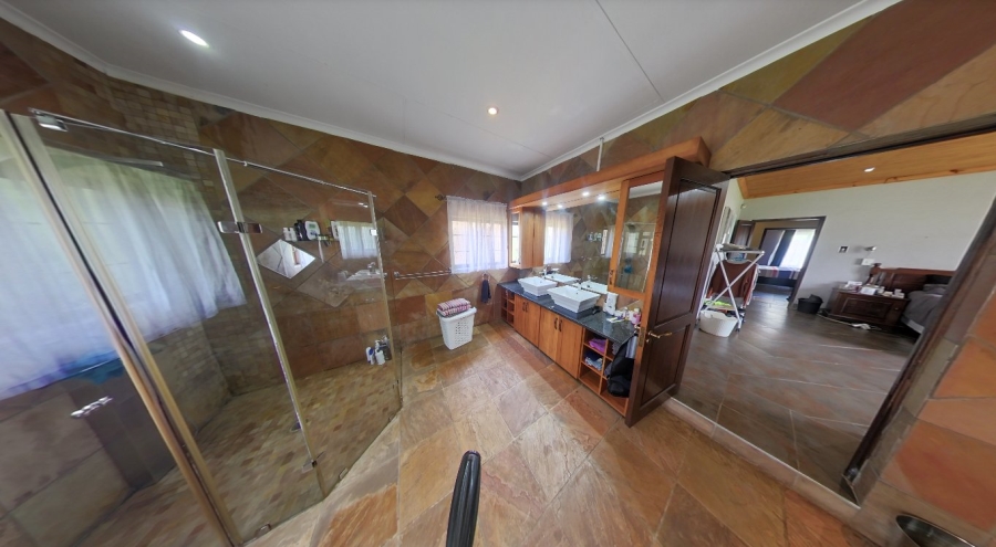 8 Bedroom Property for Sale in Heatherdale AH Gauteng