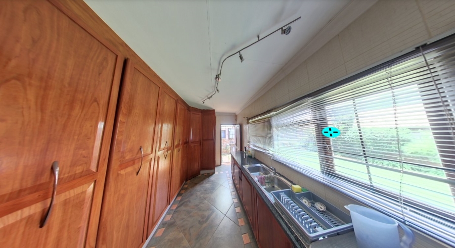 8 Bedroom Property for Sale in Heatherdale AH Gauteng