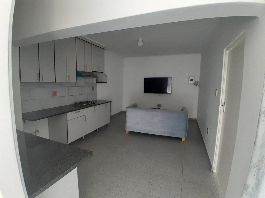 To Let 1 Bedroom Property for Rent in Glen Austin Gauteng