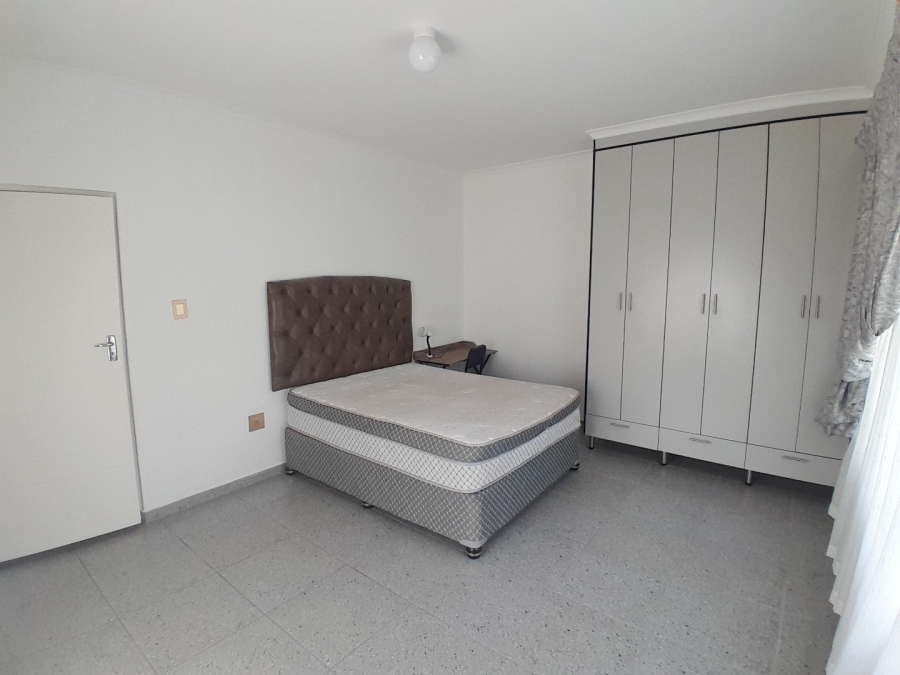 To Let 1 Bedroom Property for Rent in Glen Austin Gauteng