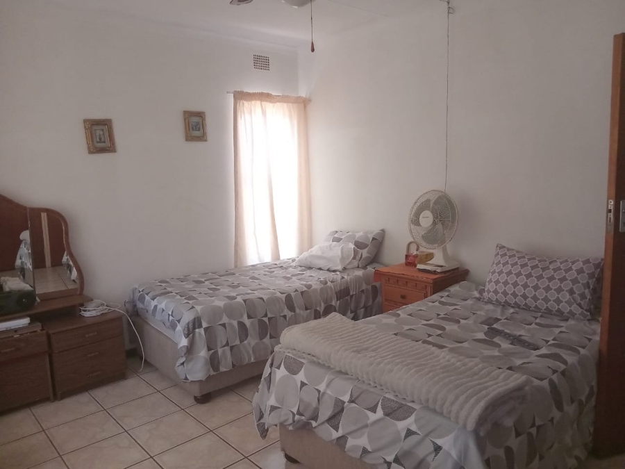 3 Bedroom Property for Sale in Vanderbijlpark CE 5 Gauteng