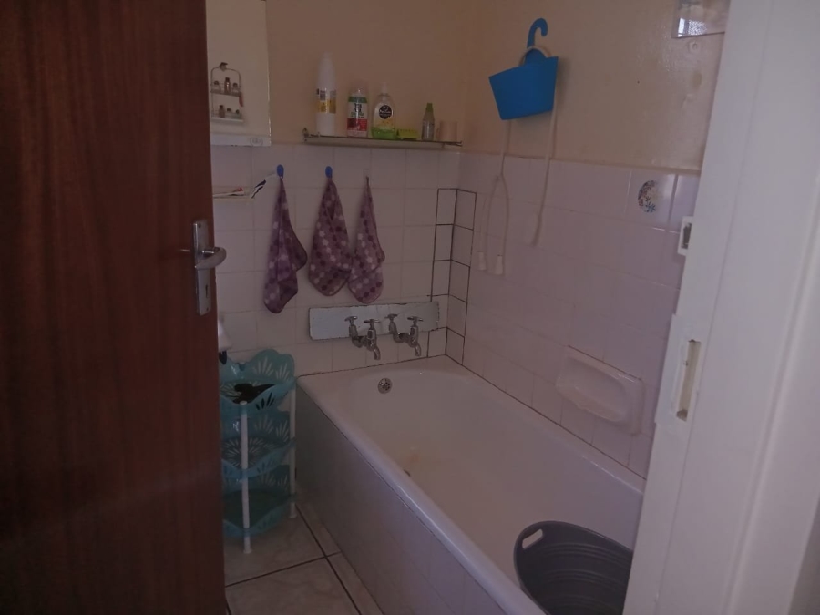 3 Bedroom Property for Sale in Vanderbijlpark CE 5 Gauteng