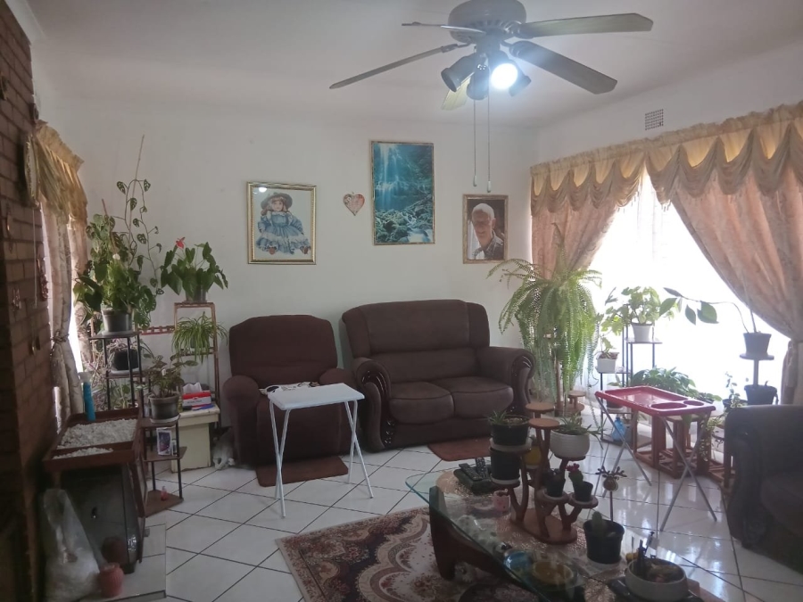 3 Bedroom Property for Sale in Vanderbijlpark CE 5 Gauteng