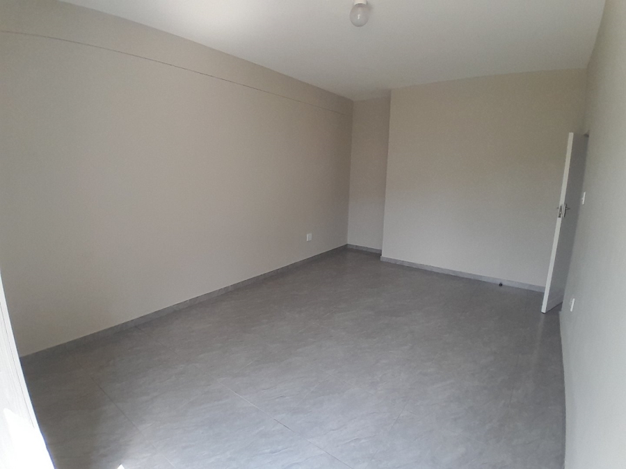 To Let  Bedroom Property for Rent in Glen Austin Gauteng
