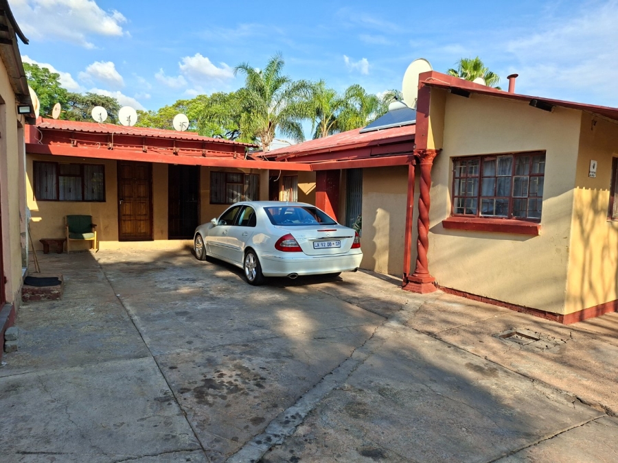  Bedroom Property for Sale in Pretoria West Gauteng