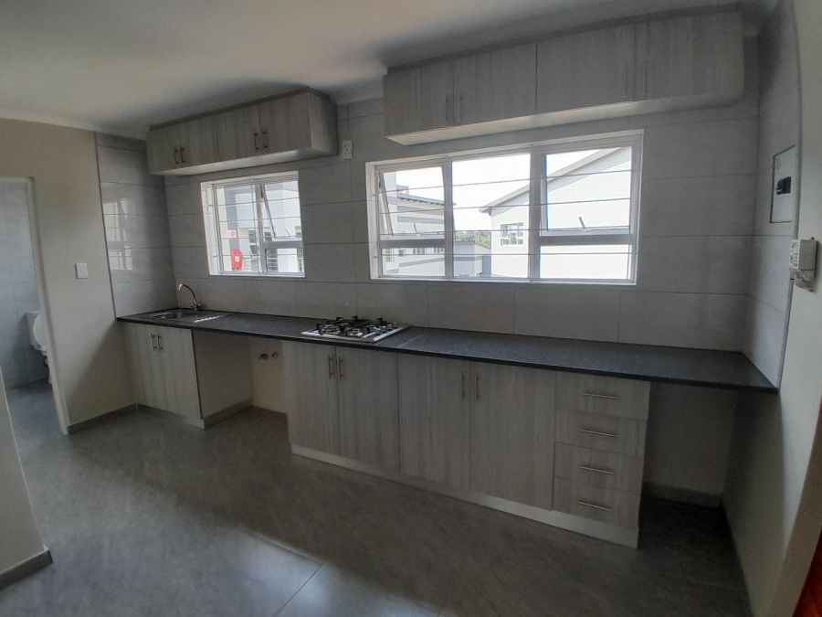 To Let 1 Bedroom Property for Rent in Glen Austin Gauteng