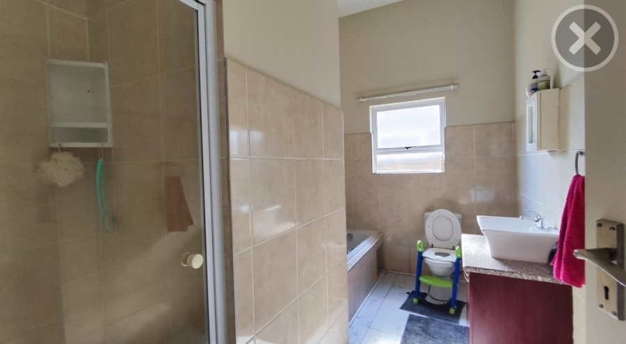 3 Bedroom Property for Sale in Riverspray Lifestyle Estate Gauteng