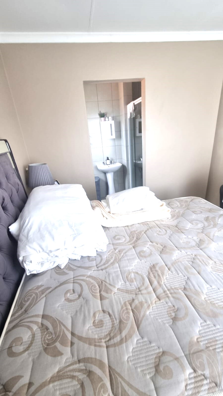 To Let 2 Bedroom Property for Rent in Noordwyk Gauteng