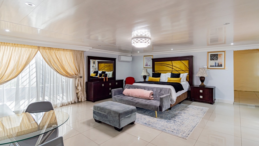 4 Bedroom Property for Sale in Lindhaven Gauteng