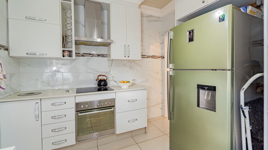 4 Bedroom Property for Sale in Lindhaven Gauteng