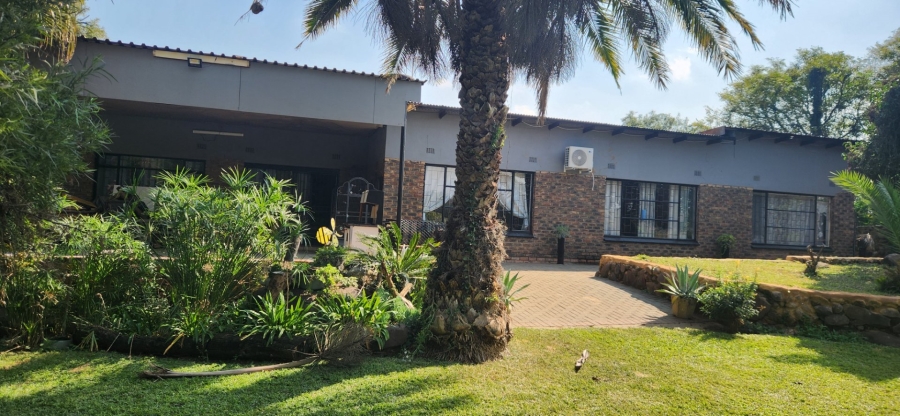 Commercial Property for Sale in Roodeplaat Gauteng