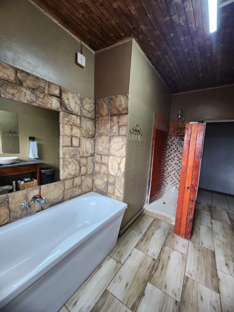 Commercial Property for Sale in Roodeplaat Gauteng