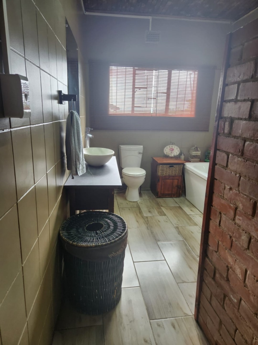 Commercial Property for Sale in Roodeplaat Gauteng