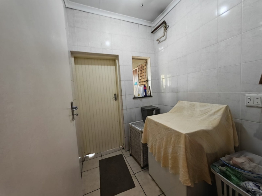 3 Bedroom Property for Sale in Van Riebeeck Park Gauteng