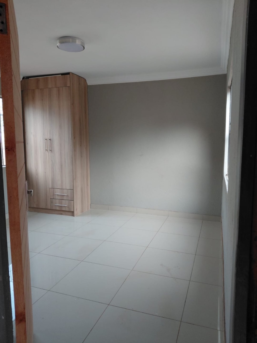  Bedroom Property for Sale in Chantelle Gauteng