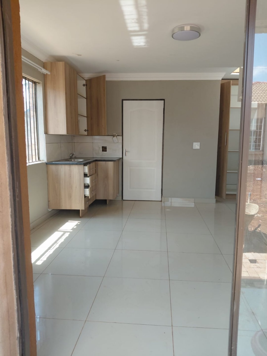 Bedroom Property for Sale in Chantelle Gauteng
