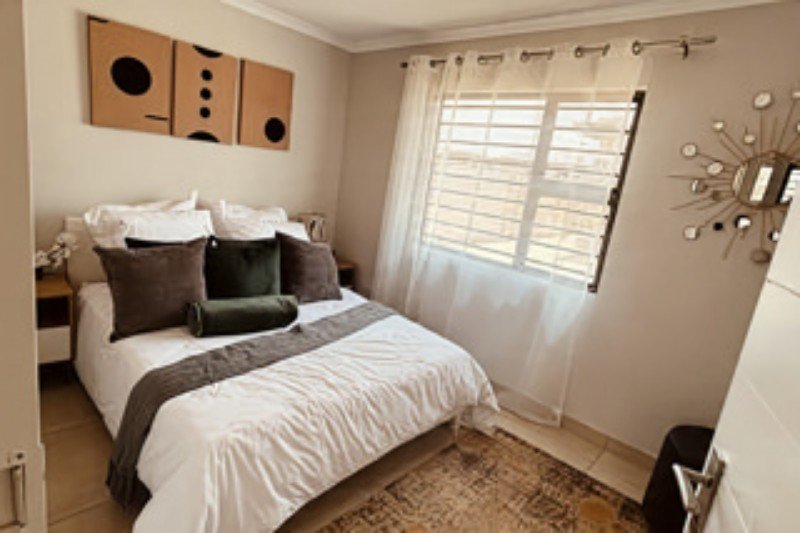 2 Bedroom Property for Sale in Windmill Park Gauteng