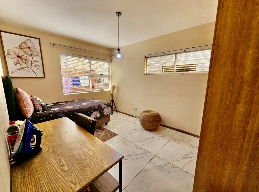 3 Bedroom Property for Sale in Bronberg Gauteng