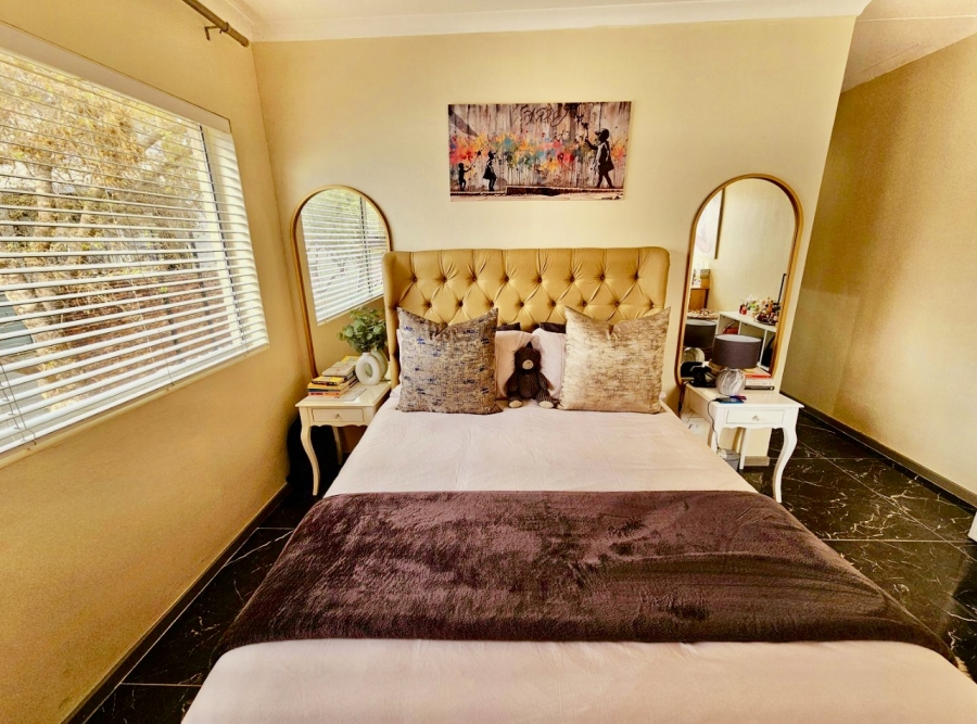 3 Bedroom Property for Sale in Bronberg Gauteng