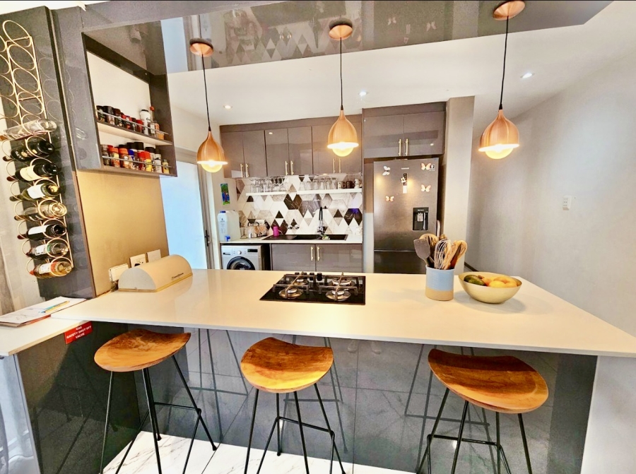 3 Bedroom Property for Sale in Bronberg Gauteng