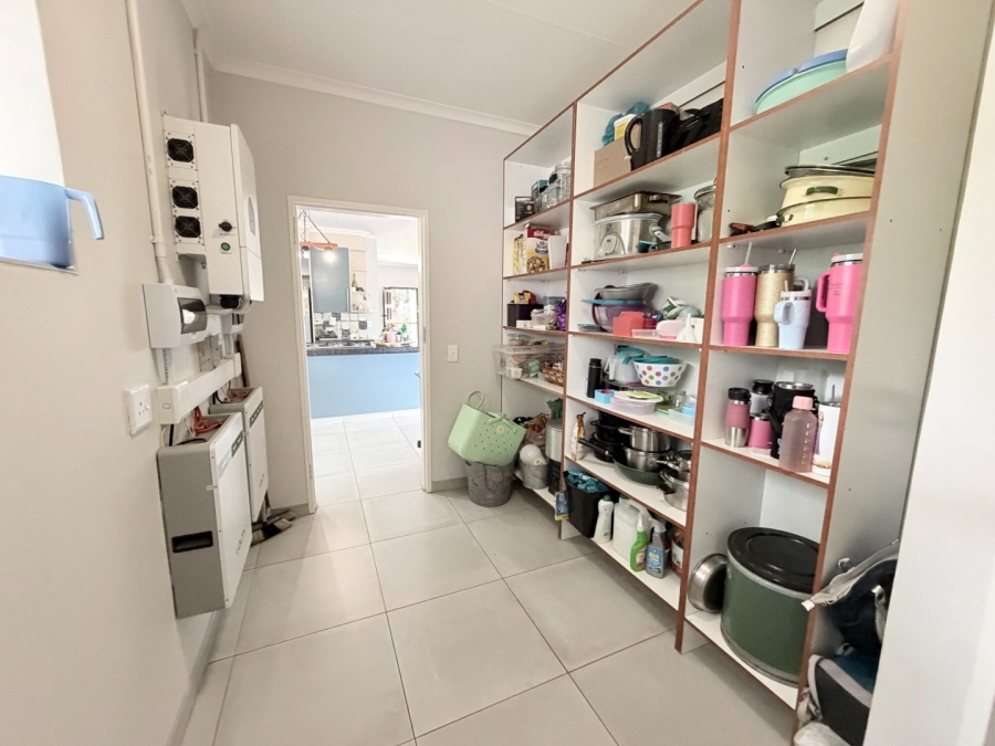 3 Bedroom Property for Sale in Randhart Gauteng