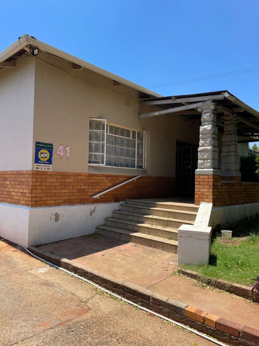  Bedroom Property for Sale in Primrose Gauteng