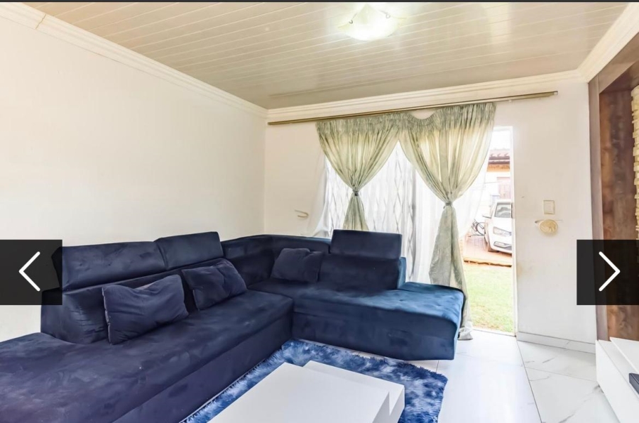 3 Bedroom Property for Sale in Naledi Gauteng