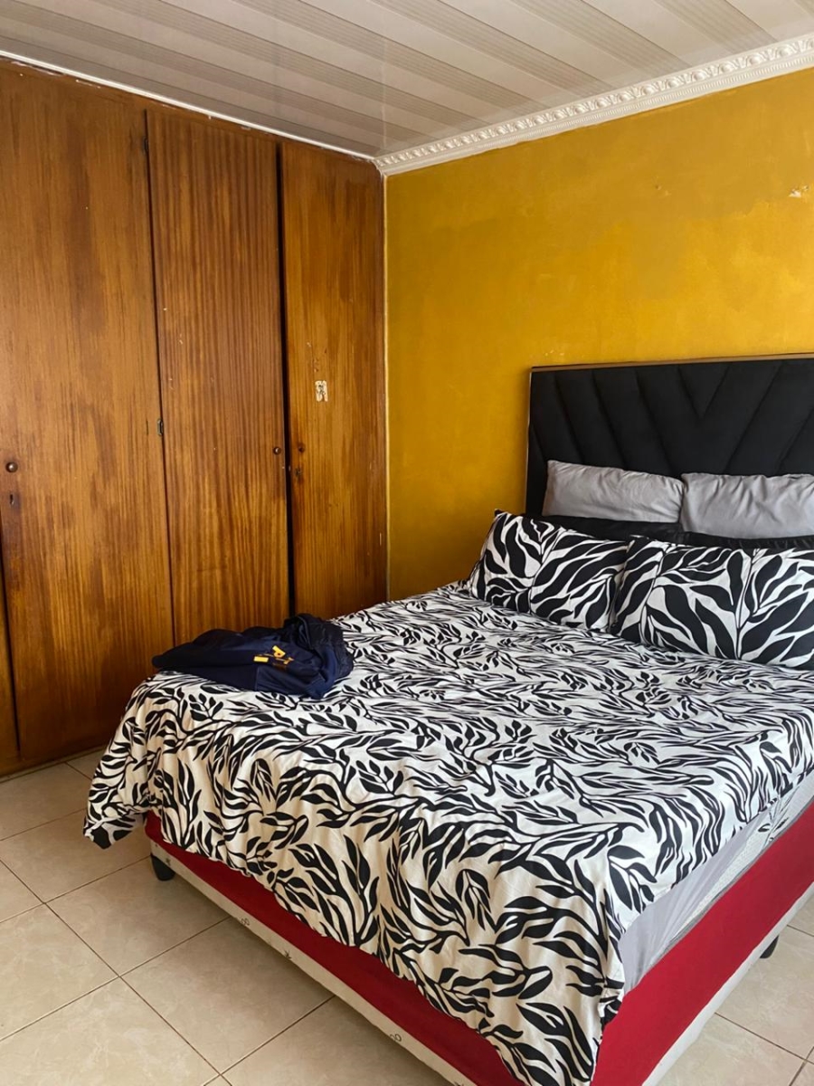 3 Bedroom Property for Sale in Naledi Gauteng