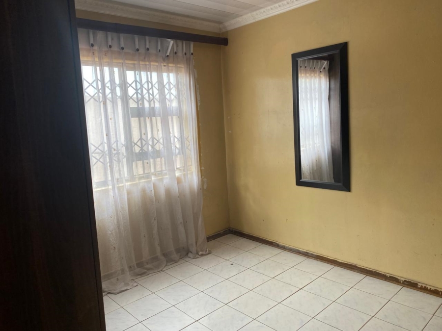 3 Bedroom Property for Sale in Naledi Gauteng