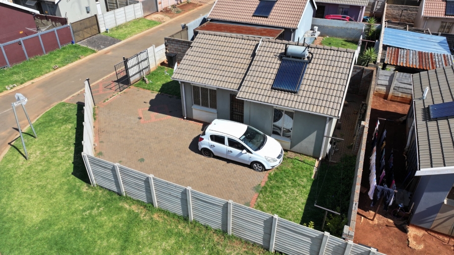 2 Bedroom Property for Sale in Sky City Gauteng