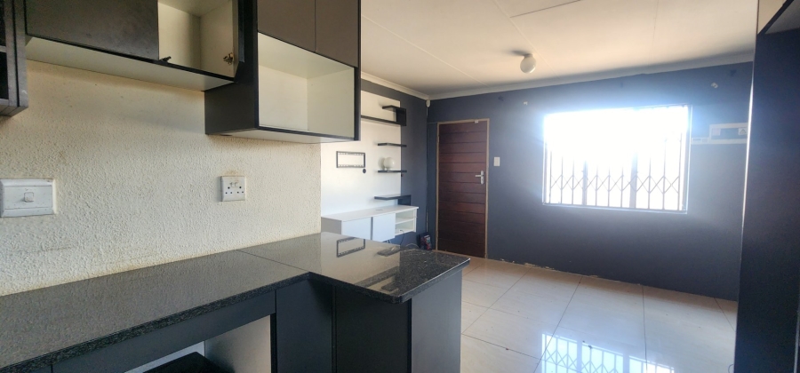 2 Bedroom Property for Sale in Sky City Gauteng