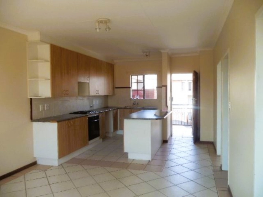 2 Bedroom Property for Sale in The Orchards Gauteng