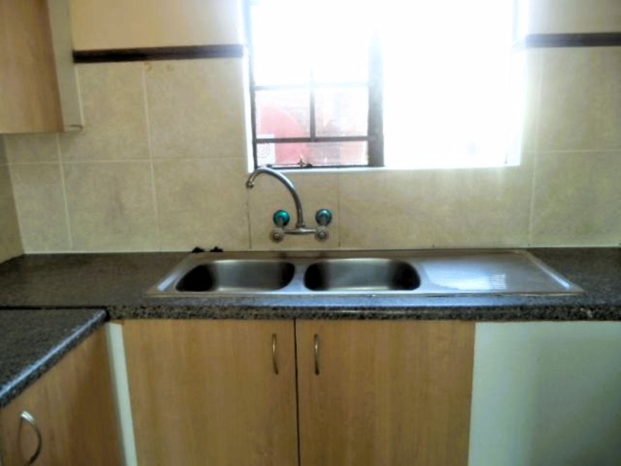 2 Bedroom Property for Sale in The Orchards Gauteng