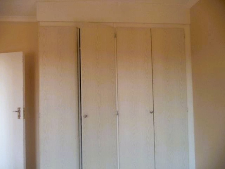 2 Bedroom Property for Sale in The Orchards Gauteng