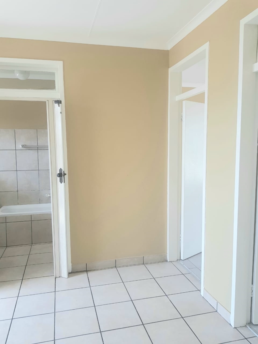 1 Bedroom Property for Sale in Vanderbijlpark SE 1 Gauteng