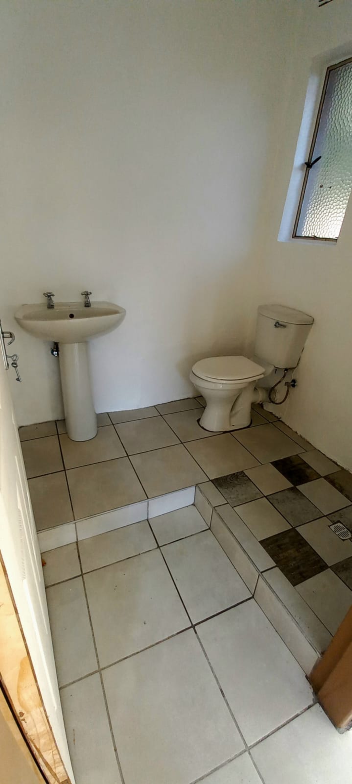 4 Bedroom Property for Sale in Vanderbijlpark SE 6 Gauteng
