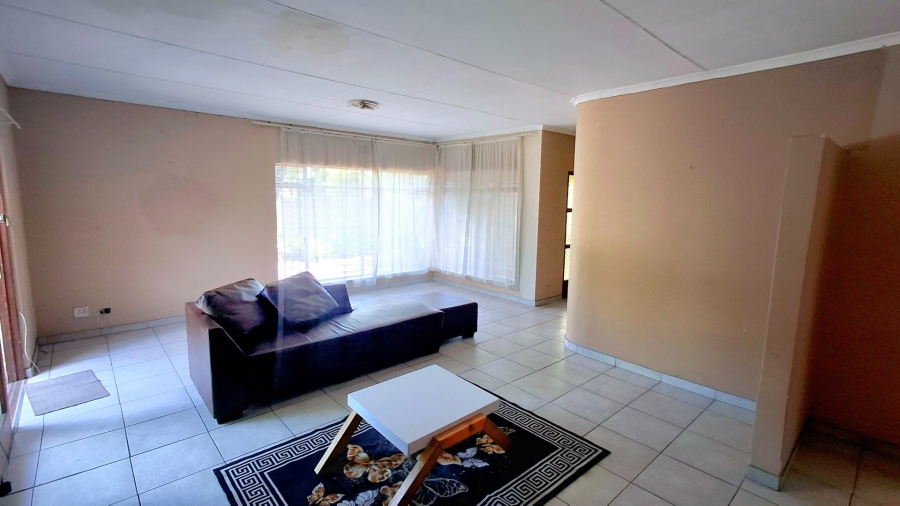 4 Bedroom Property for Sale in Vanderbijlpark SE 6 Gauteng