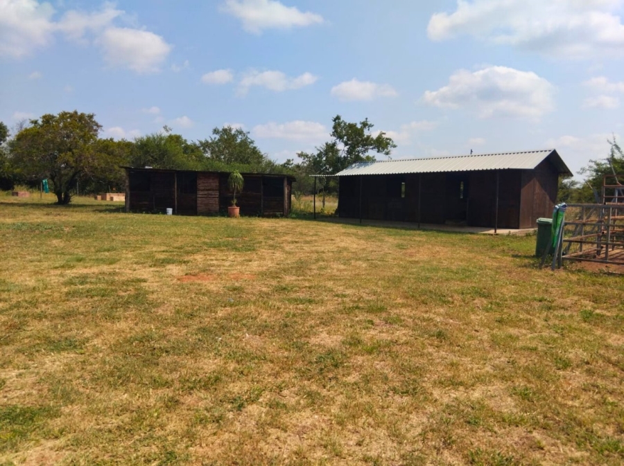 Commercial Property for Sale in Lusthof Gauteng