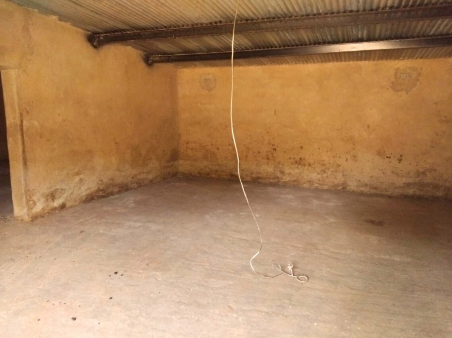 Commercial Property for Sale in Lusthof Gauteng