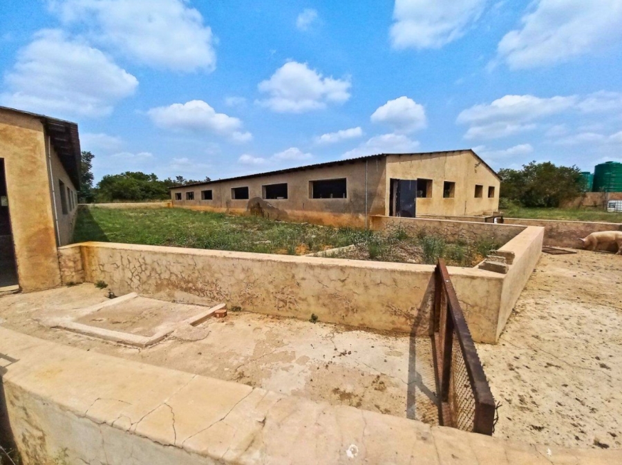 Commercial Property for Sale in Lusthof Gauteng