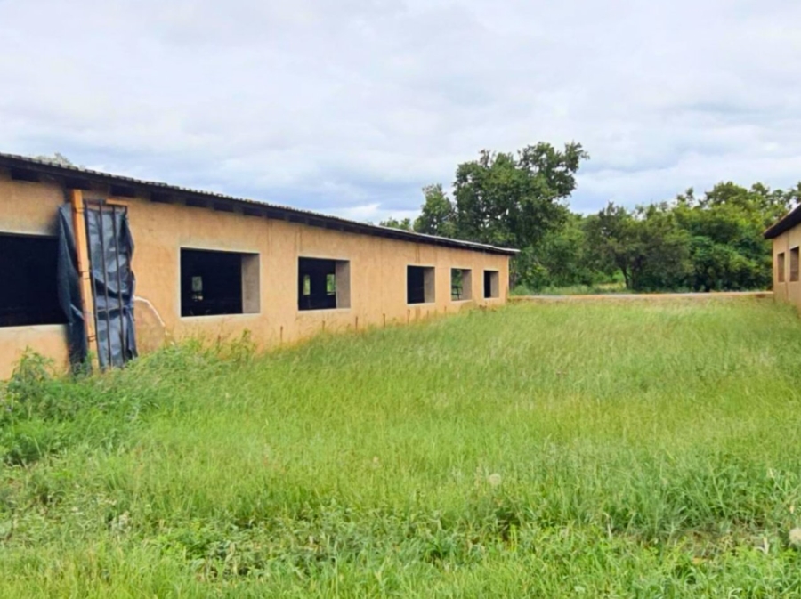 Commercial Property for Sale in Lusthof Gauteng