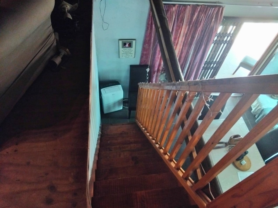 Commercial Property for Sale in Lusthof Gauteng