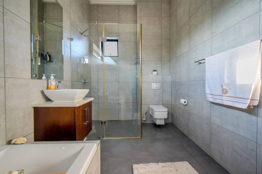 4 Bedroom Property for Sale in Lombardy Gauteng