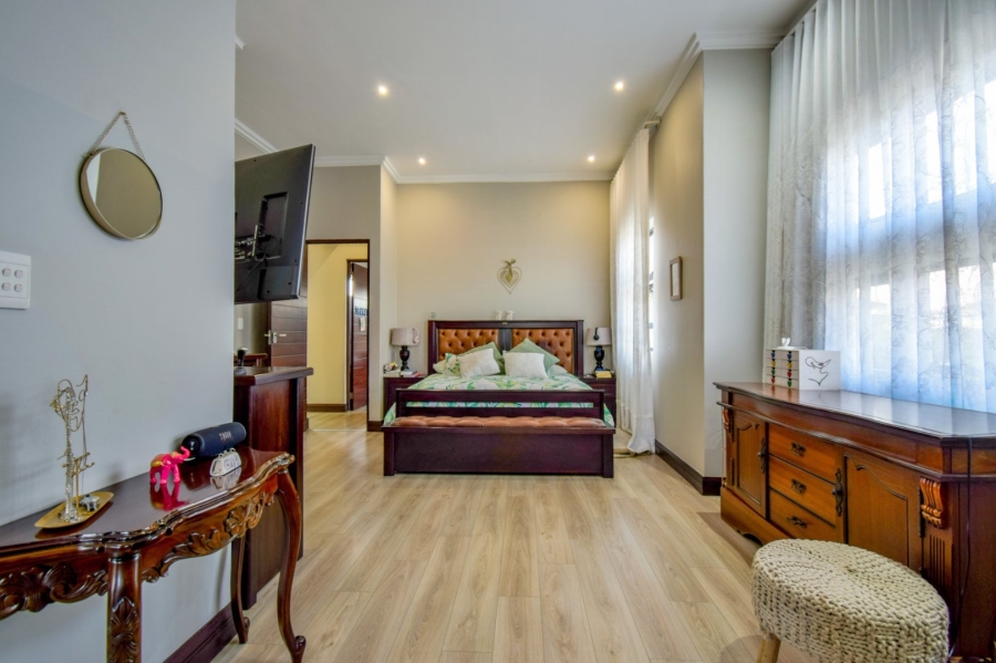 4 Bedroom Property for Sale in Lombardy Gauteng