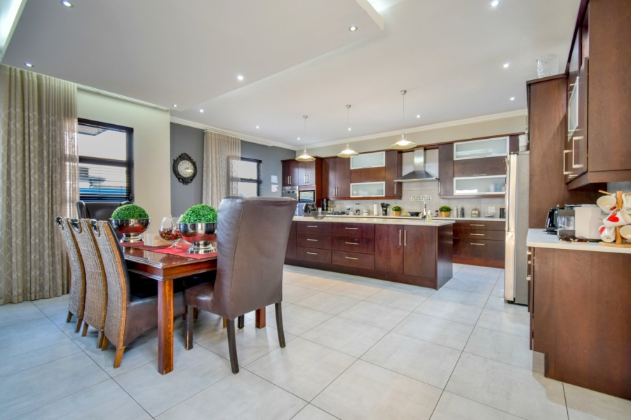 4 Bedroom Property for Sale in Lombardy Gauteng