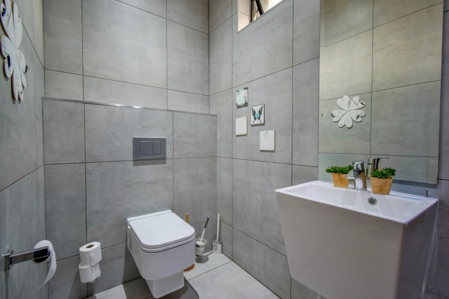 4 Bedroom Property for Sale in Lombardy Gauteng