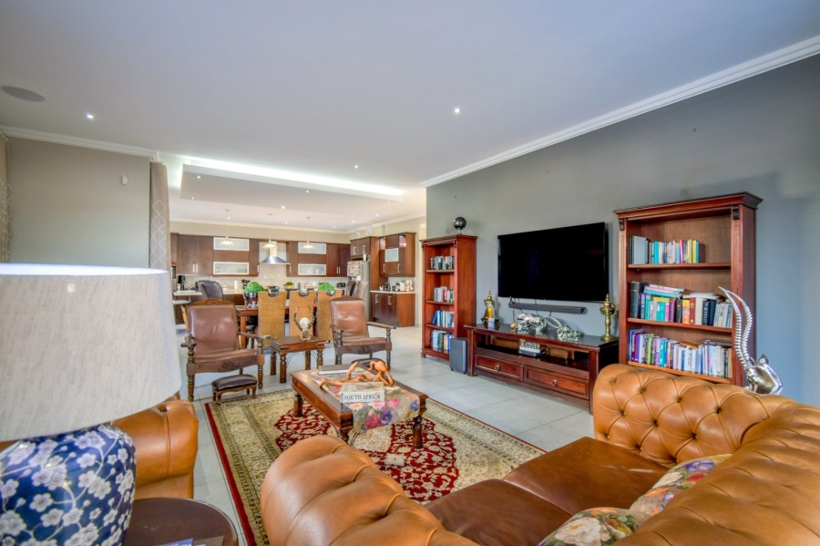 4 Bedroom Property for Sale in Lombardy Gauteng